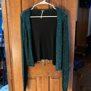 Gorgeous shimmery emerald green cardigan.